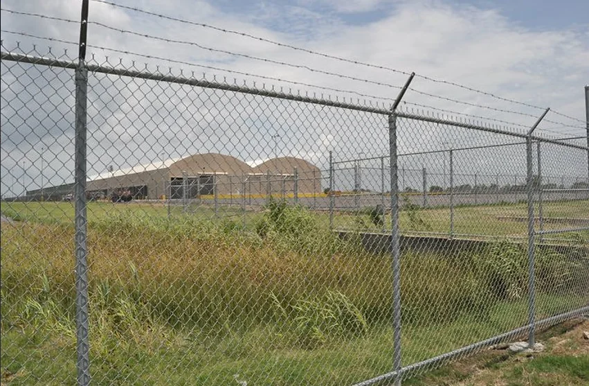 Industrial chain link fence with security wire